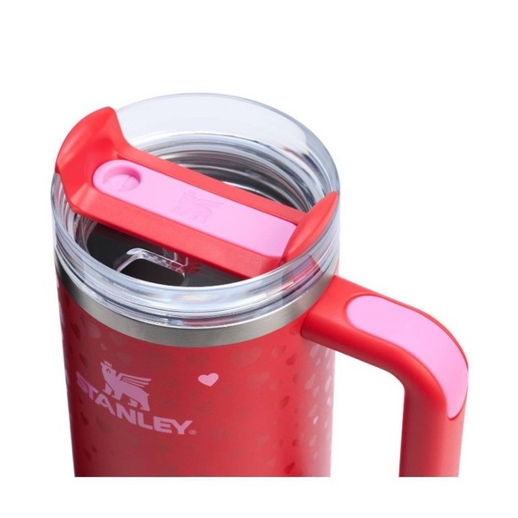 Stanley 30 oz Stainless Steel H2.0
Flowstate Quencher Tumbler Ruby Hearts - Picture 3 of 10